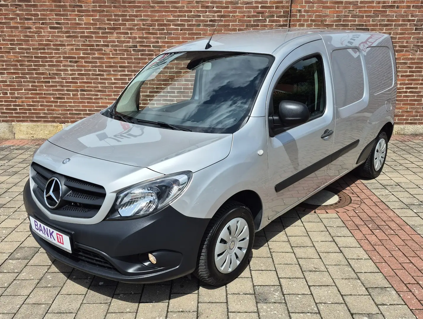 Mercedes-Benz Citan 111 CDI extralang 1.Hand/NAVI/PDC/Klimaauto/Einbau Silber - 1