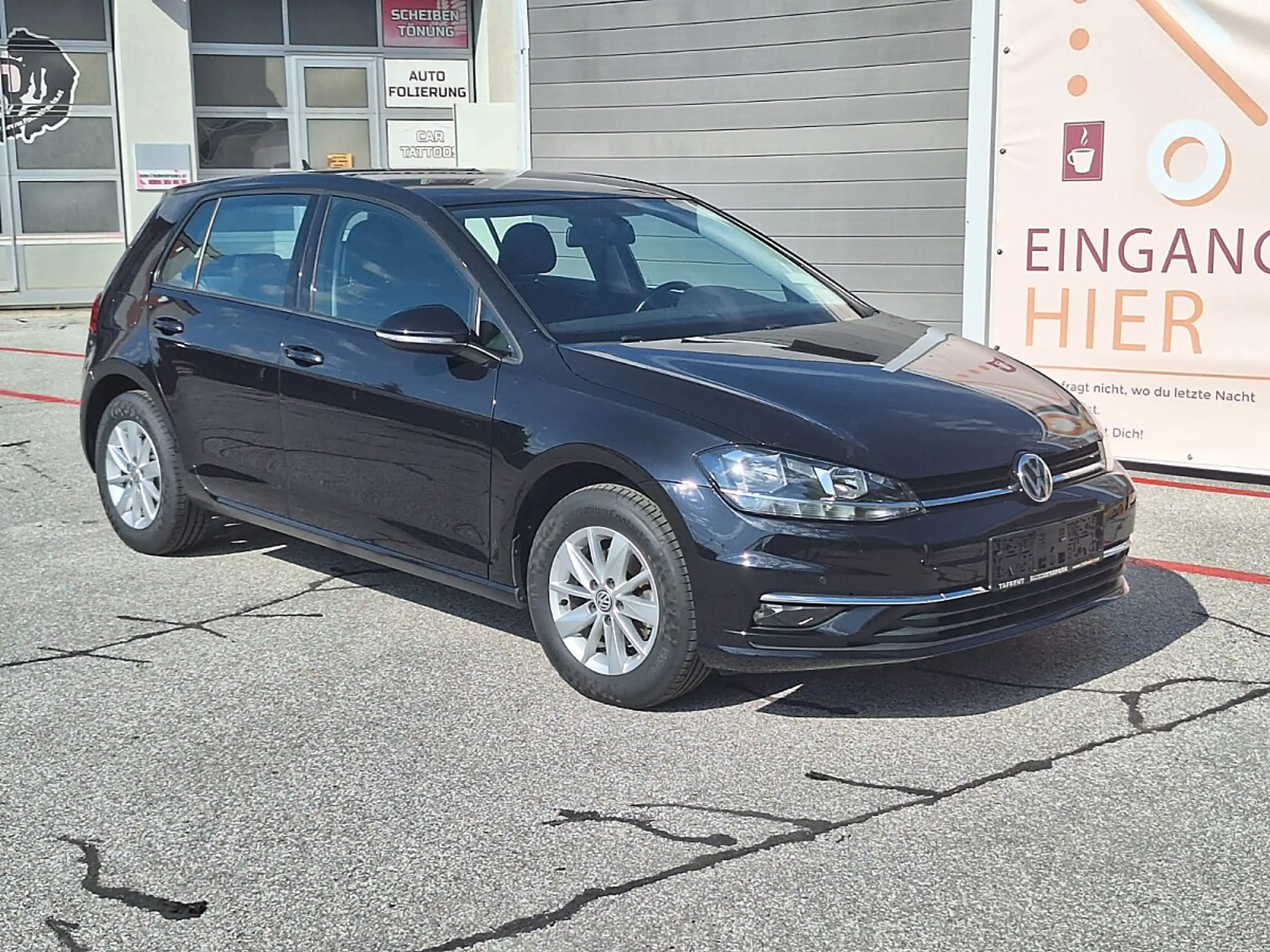 Volkswagen Golf R abbit 1,0 TSI — photo 2