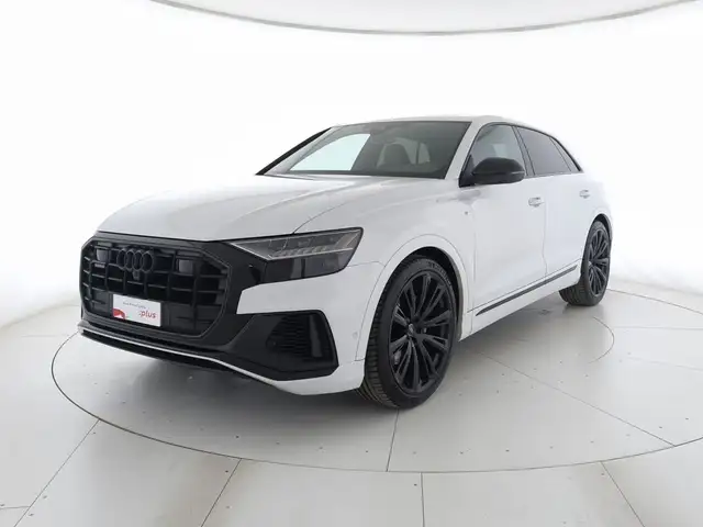 Audi Q8 55TFSI 340CV quattro tiptronic Sport