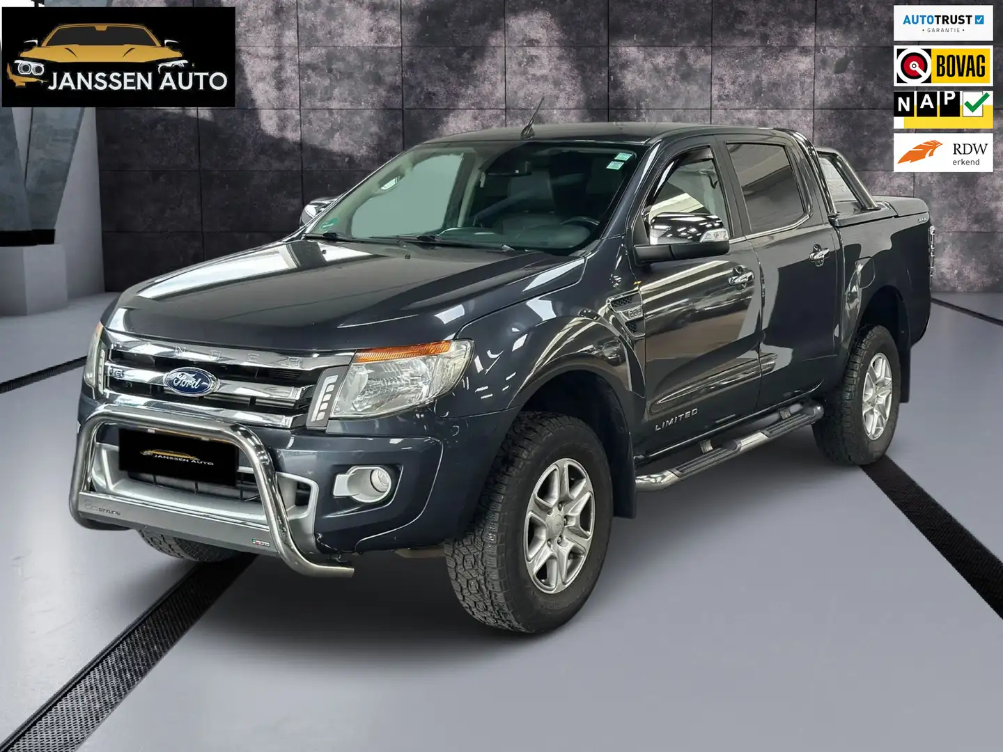 Ford Ranger 2.2 TDCi Limited Super Cab | Leder | Camera | Stoe Grijs - 1
