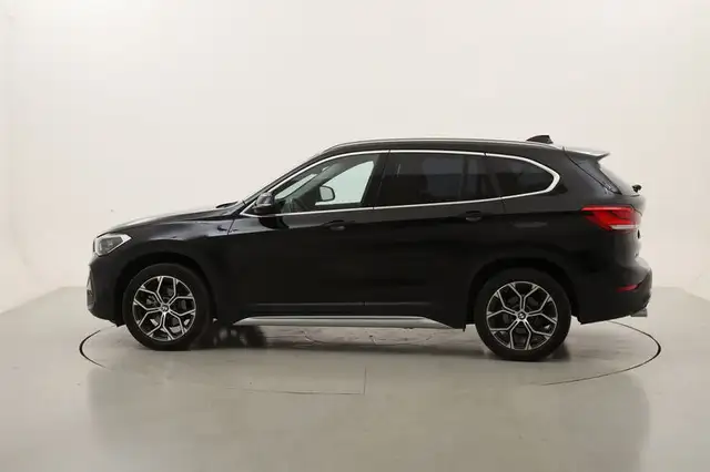 BMW X1 view 2