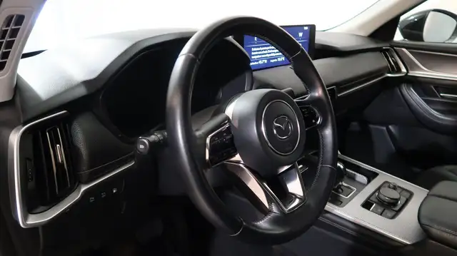 Mazda CX-60 view 4