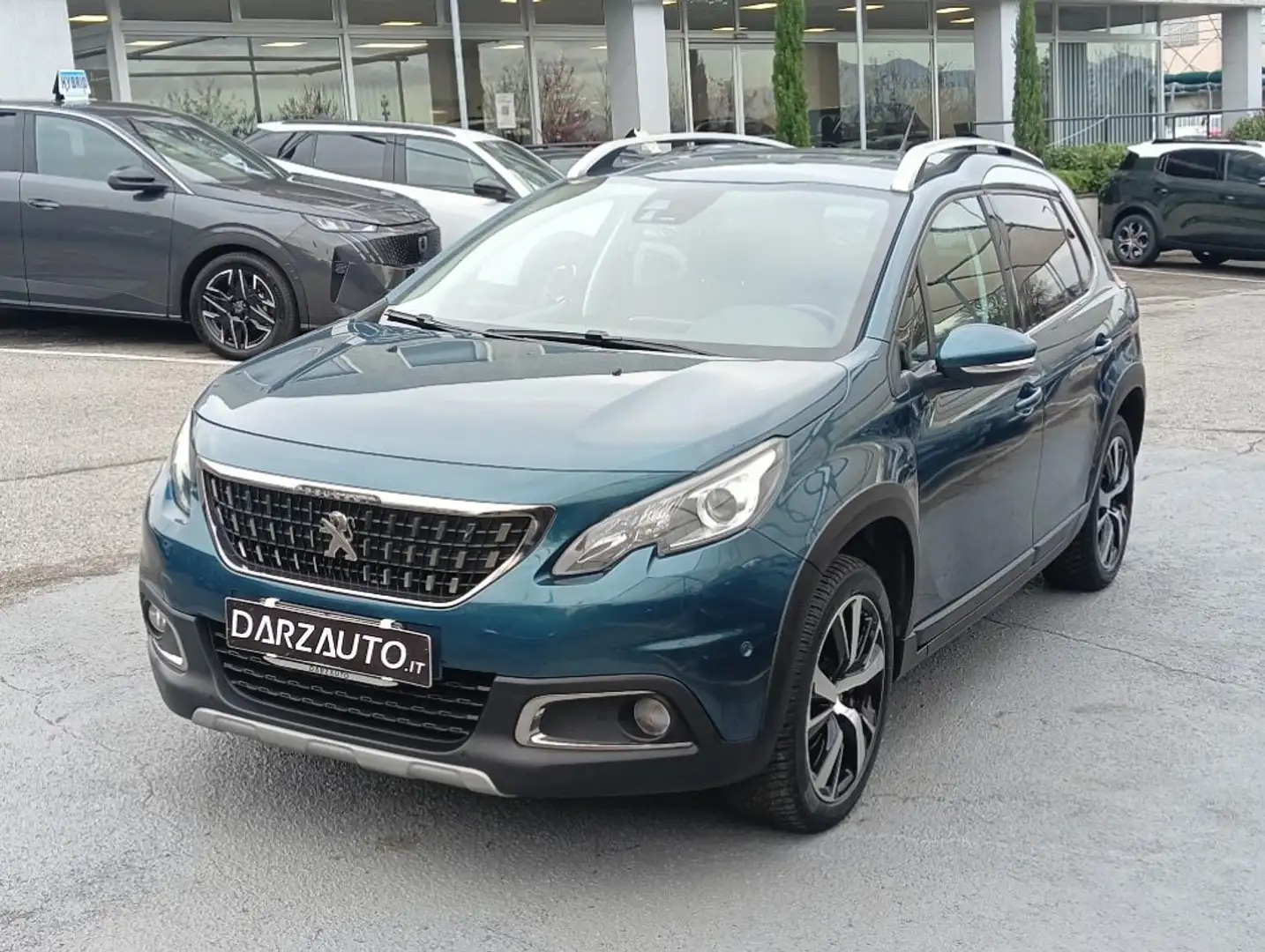 Peugeot 2008 PureTech Turbo 110 EAT6 S&S Allure Blau - 1