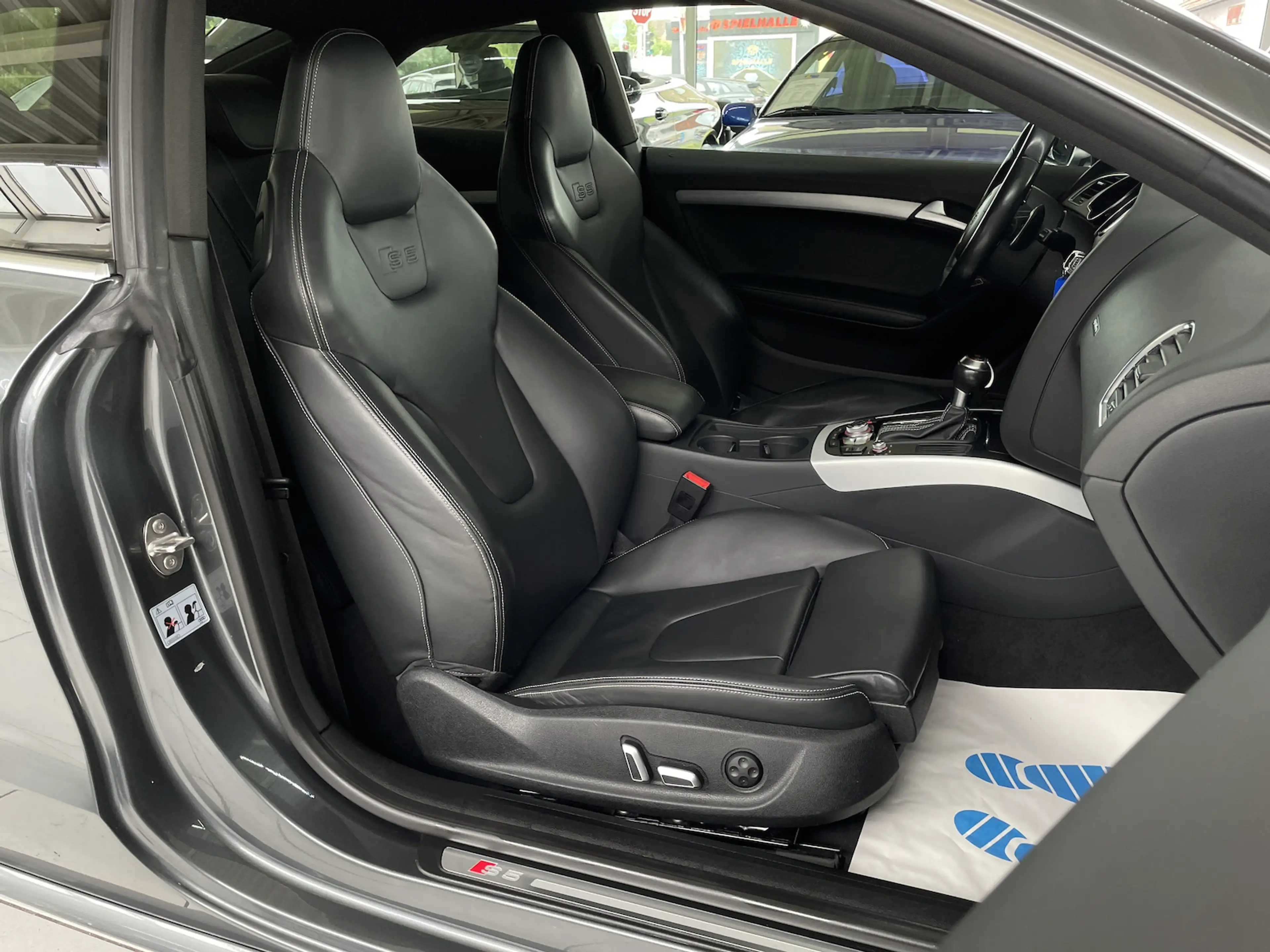 Audi S5 3.0 TFSI quattro Leder Navi Memory BiXenon — photo 12