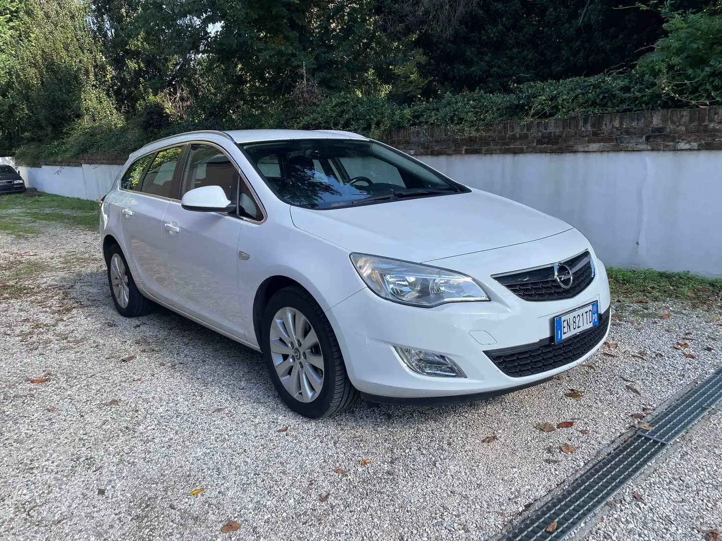 Opel Astra Astra Sports Tourer 1.7 cdti Bianco - 2