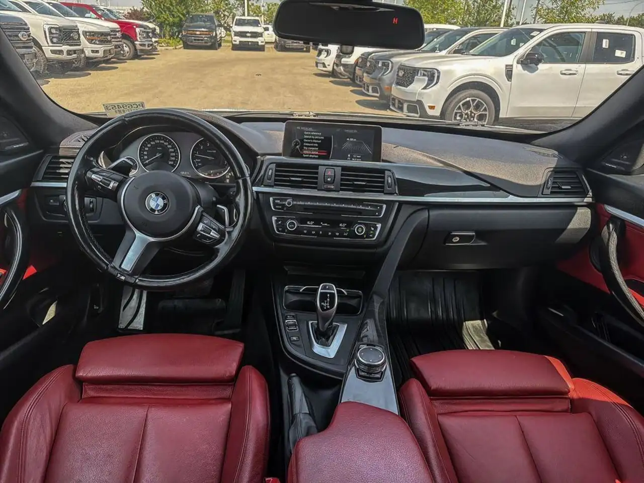 BMW 3 Series photo BMW 3 Series