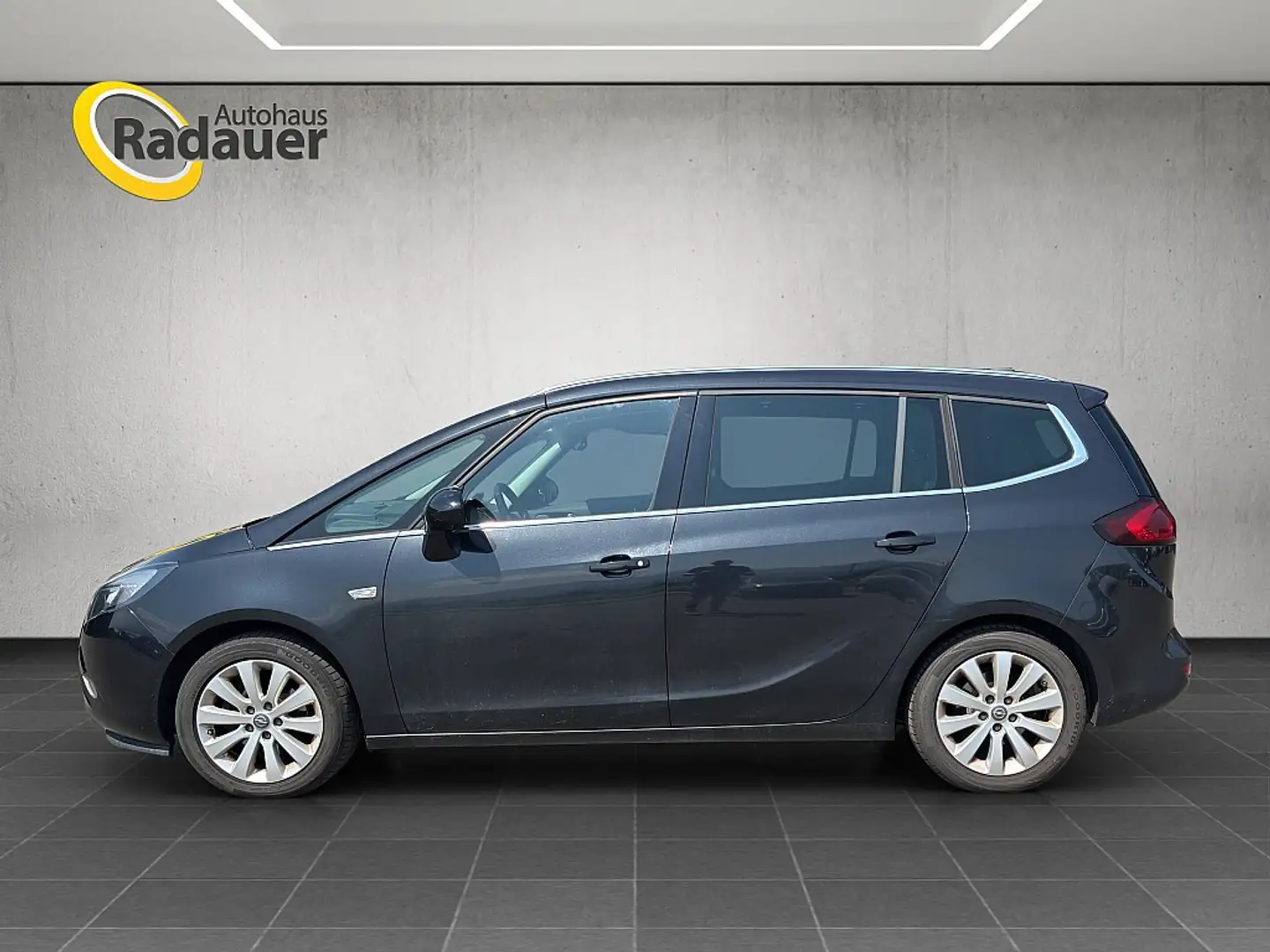Opel Zafira Tourer 1,6 CDTI ecoflex Cosmo Start/Stop System Schwarz - 2