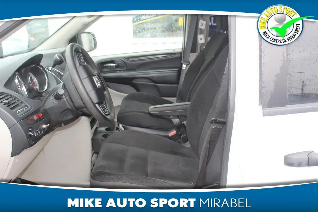 Dodge Grand Caravan снимка Dodge Grand Caravan