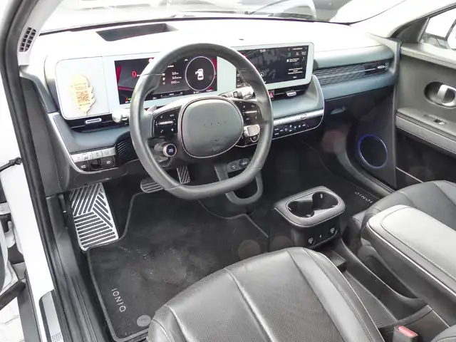 Hyundai Ioniq 5 view 7