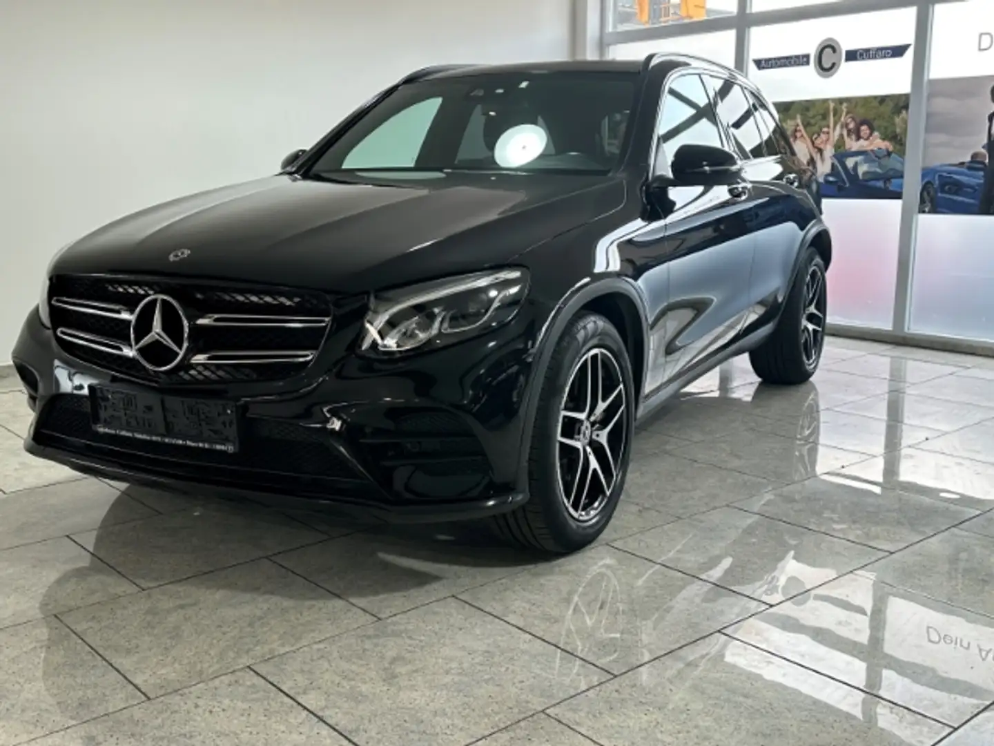 Mercedes-Benz GLC 250 4Matic AMG Line Sportpaket El. Panodach Navi Leder Schwarz - 2