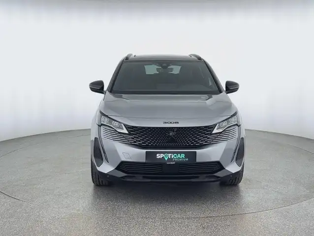 Peugeot 3008 view 2