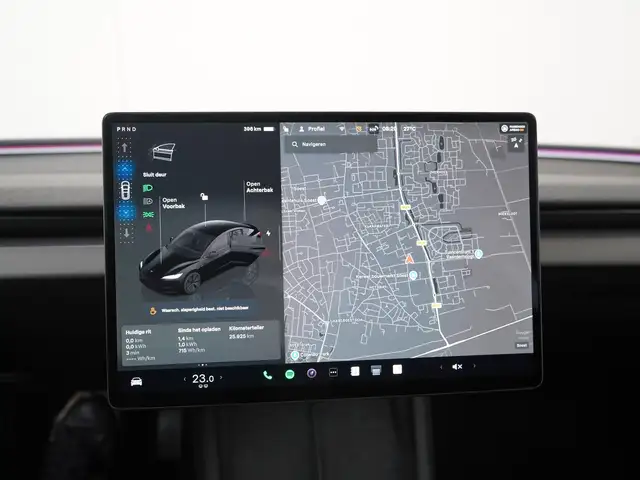 Tesla Model 3 view 10