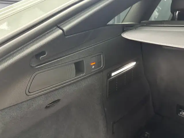 Audi Q5 view 28