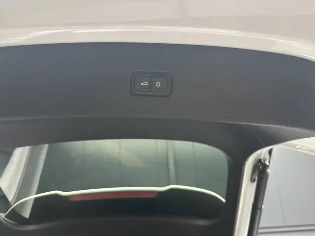 Audi Q5 view 29