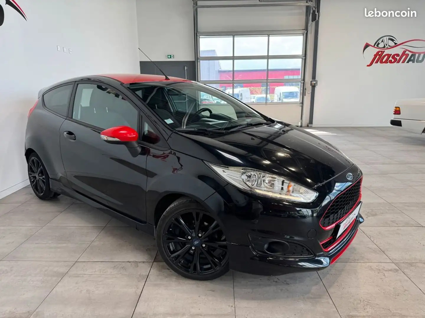 Ford Fiesta VI PHASE 2 SCTi EcoBoost S&S 140cv-2015 Noir - 2