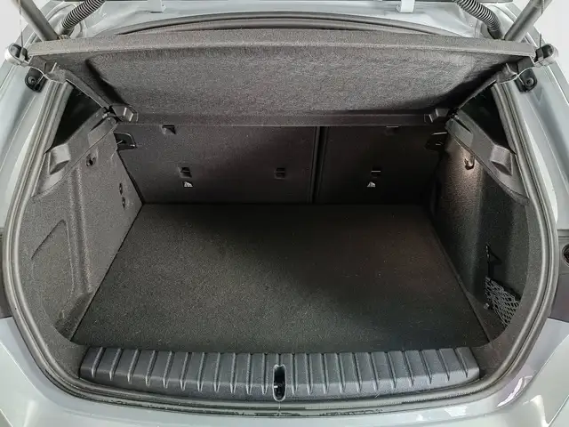 BMW 1 Series view 15