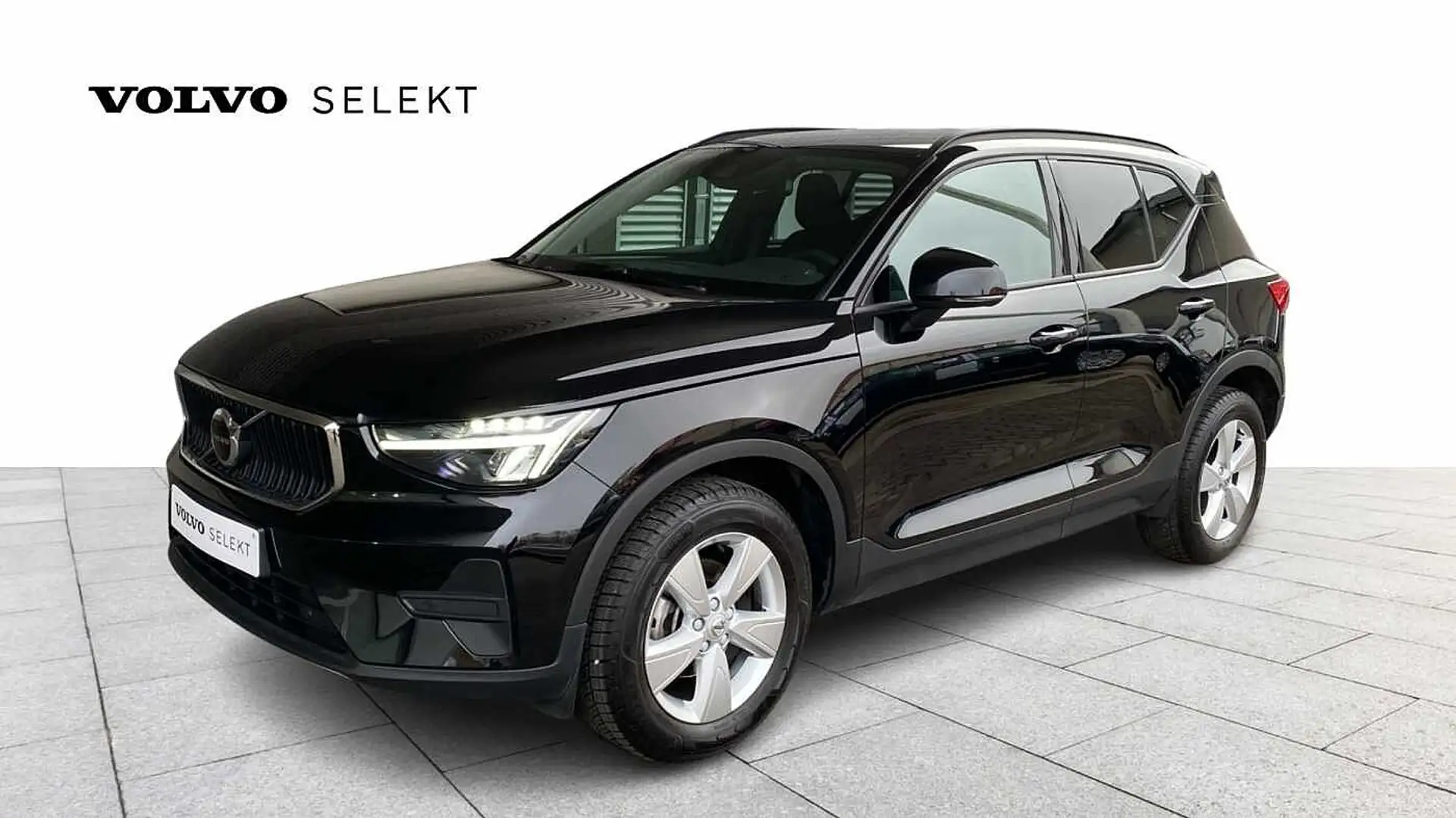 Volvo XC40 Essential, T2 automatic, Benzine Zwart - 1