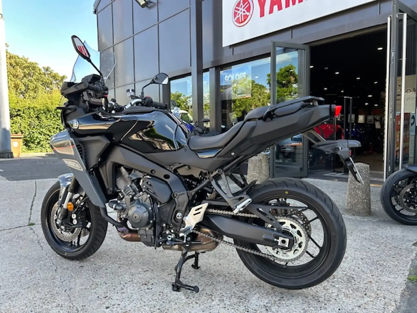 Yamaha Tracer 9 Gris - 2