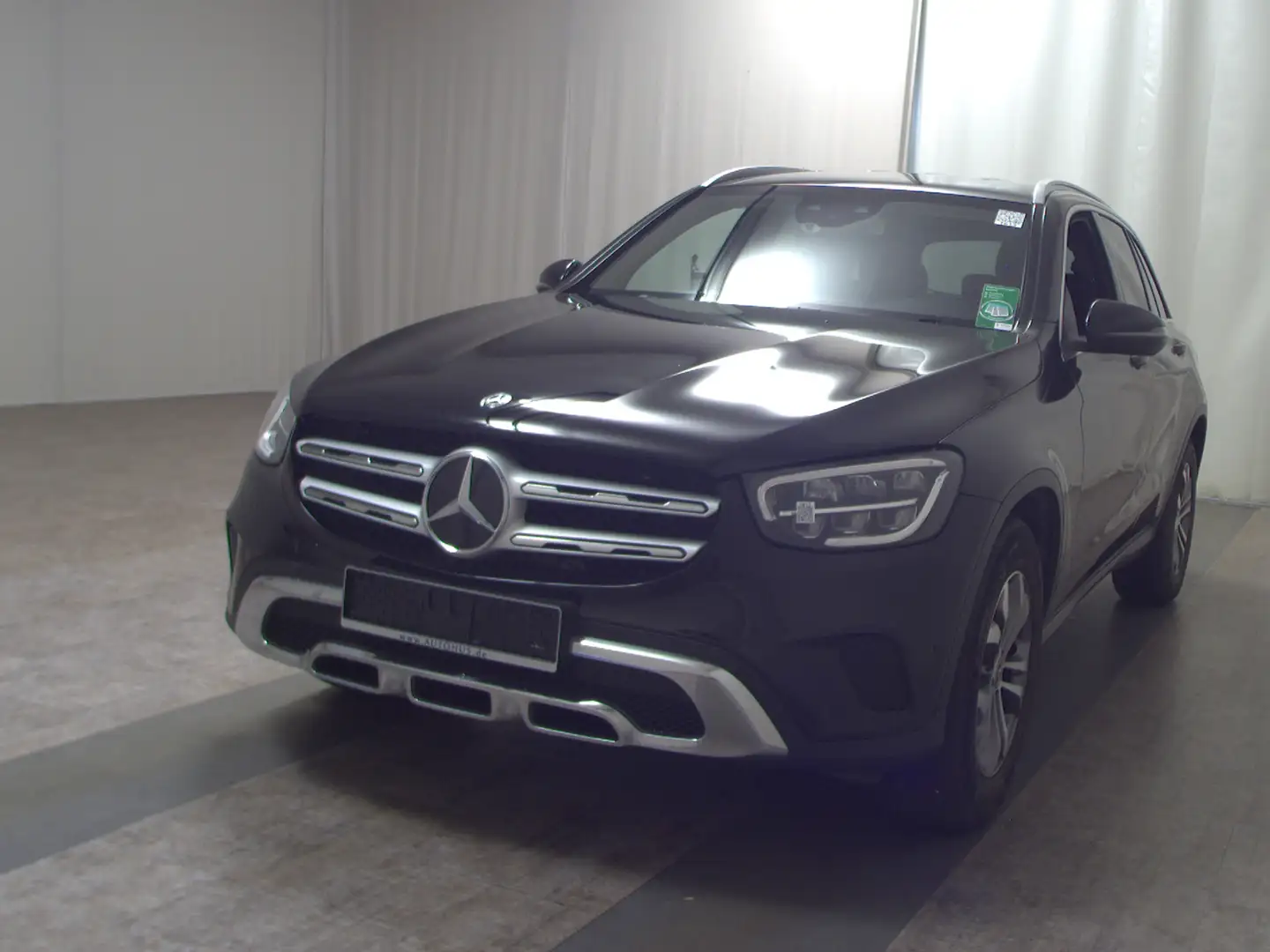 Mercedes-Benz GLC 220 d 4M Navi LED RFK AHK Distronic+ Schwarz - 2