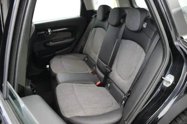 Mini Clubman view 11