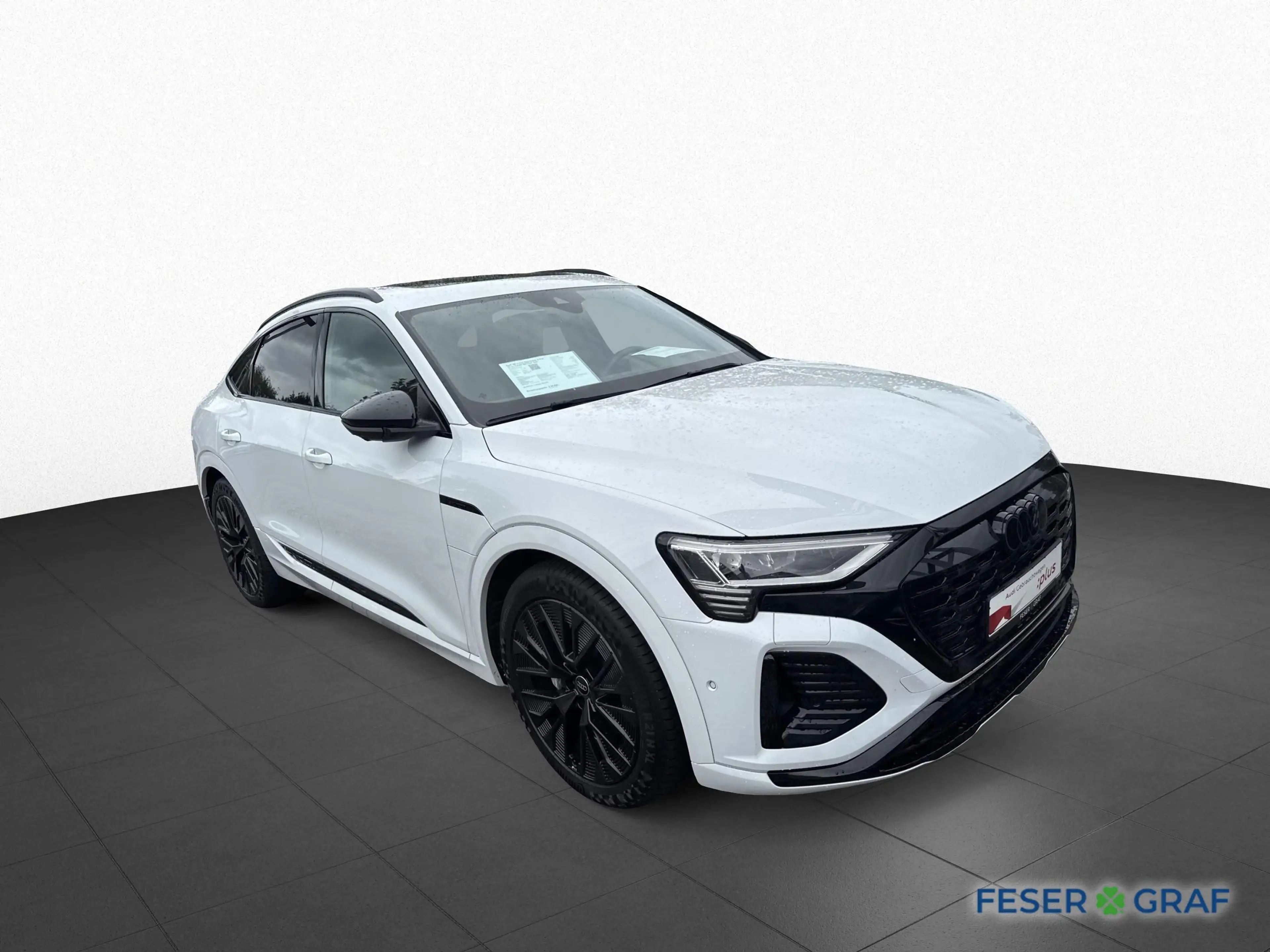 Audi Q8 e-tron Sportback S line 55 qu PANO MATRIX 360° — photo 3