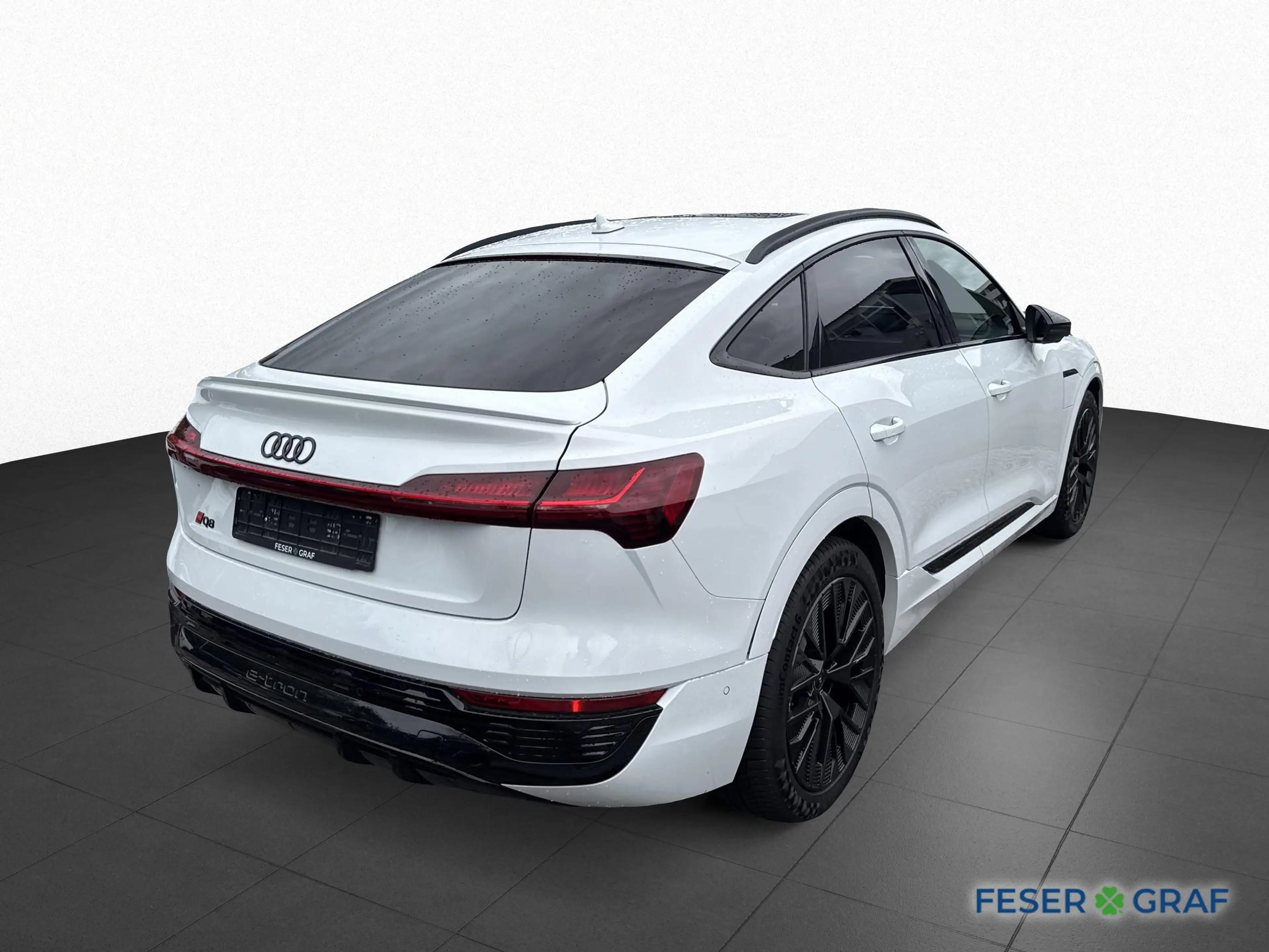 Audi Q8 e-tron Sportback S line 55 qu PANO MATRIX 360° — photo 5