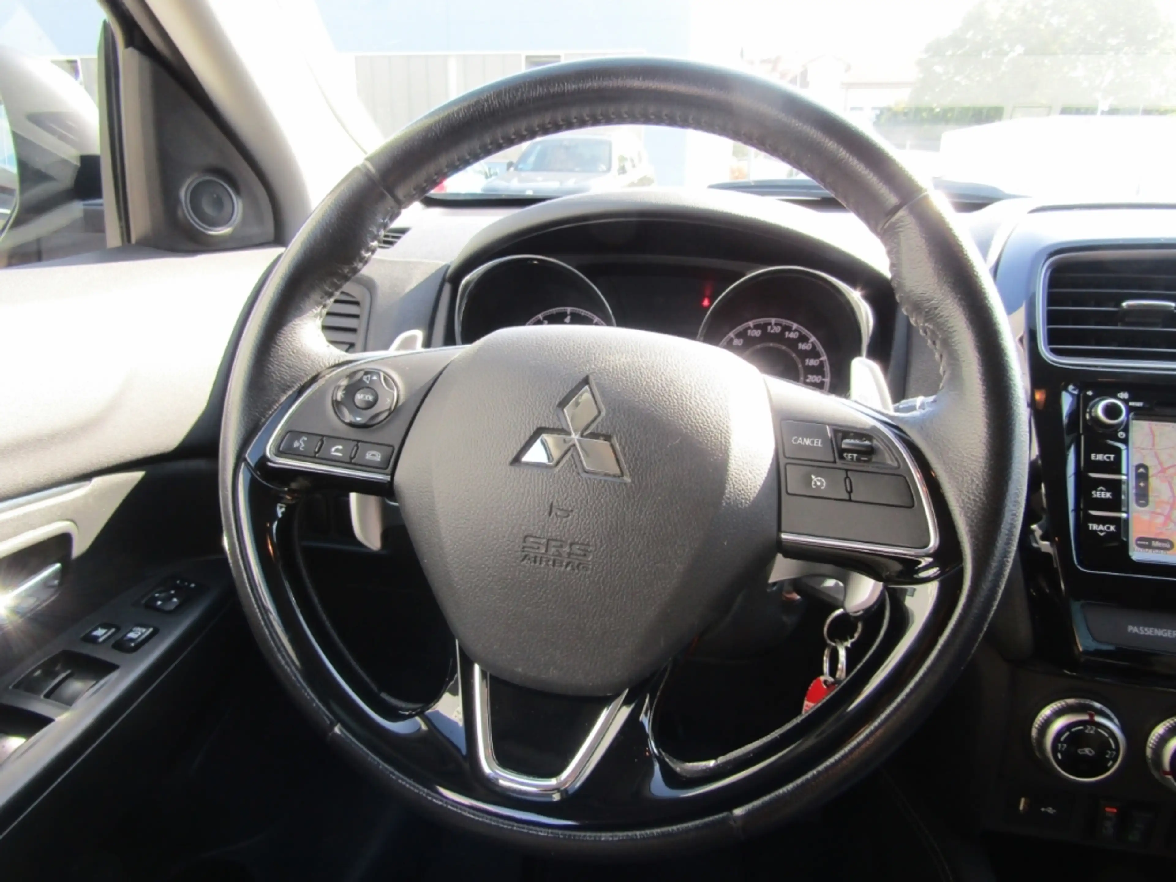 Mitsubishi ASX Spirit 2.0 MIVEC AUTOMATIK LED NAVI AHK SHZ GRA — photo 12