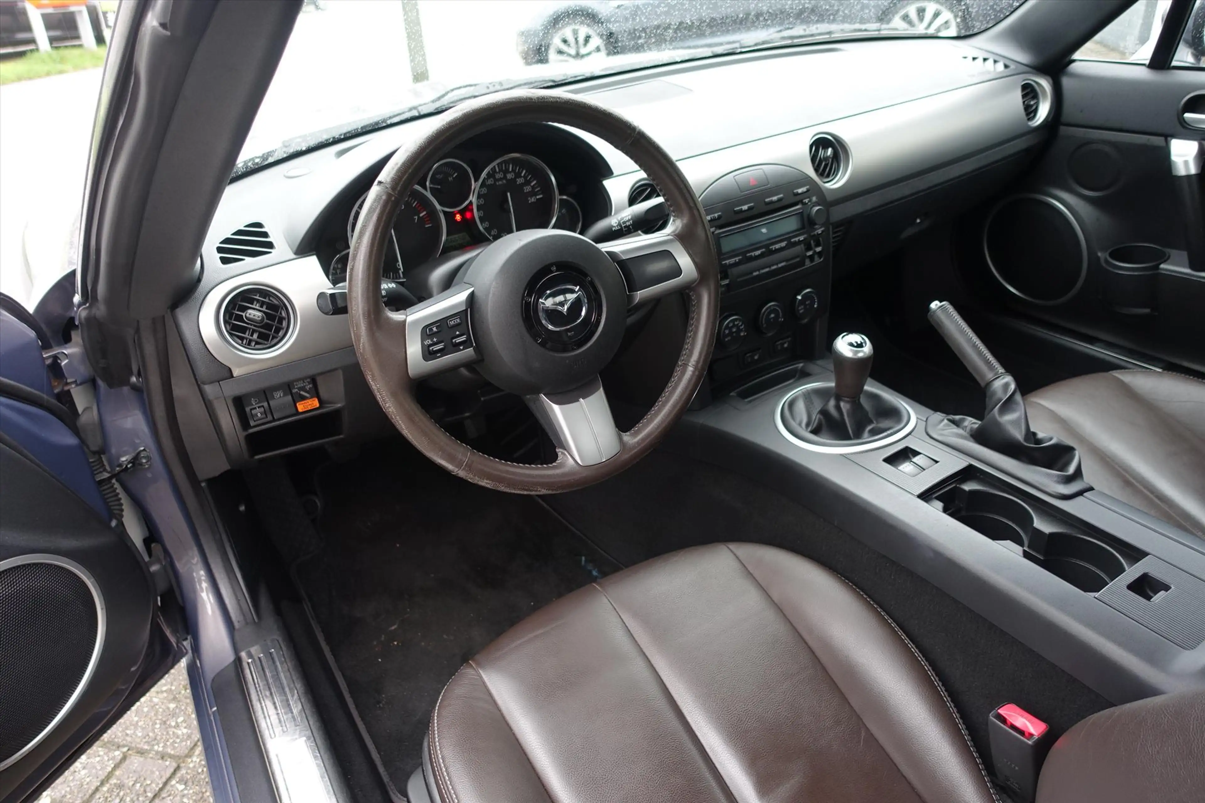 Mazda MX-5 1.8 NISEKO LIMITED EDITION | LEDER | ECC | LMV | L — photo 12