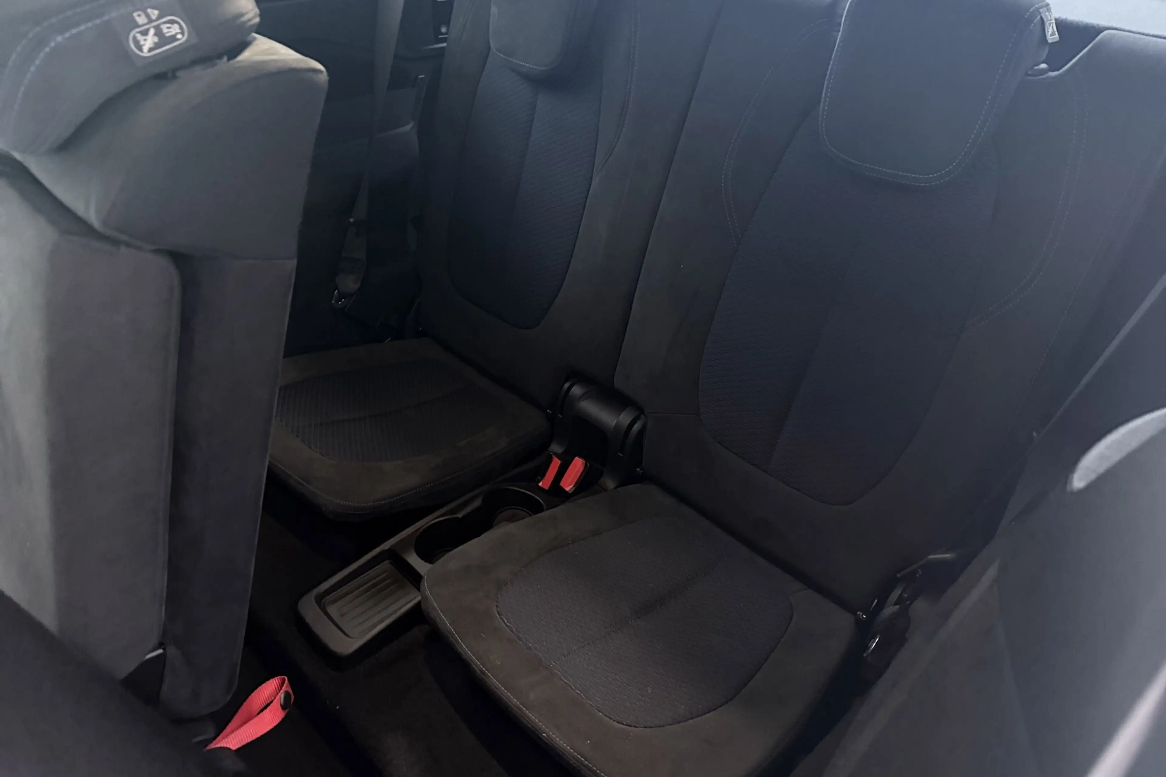 BMW 218 2-serie Gran Tourer 218i Centennial Executive 7p. — photo 18