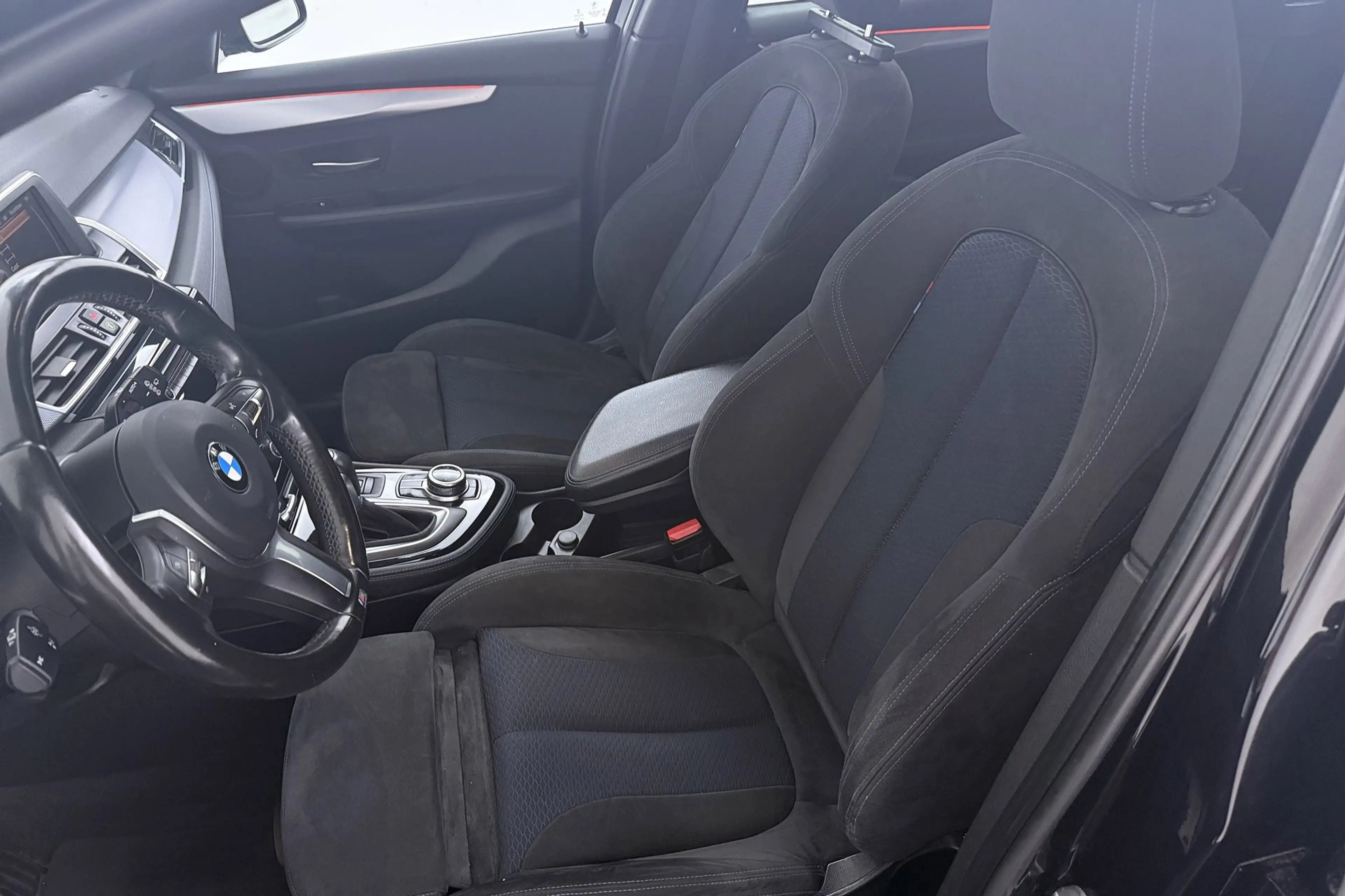 BMW 218 2-serie Gran Tourer 218i Centennial Executive 7p. — photo 20