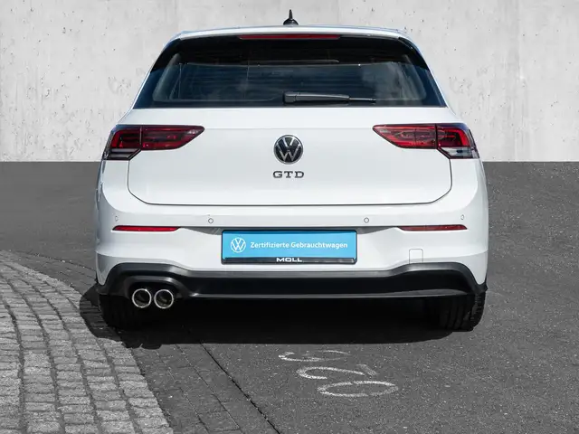 Volkswagen Golf view 6