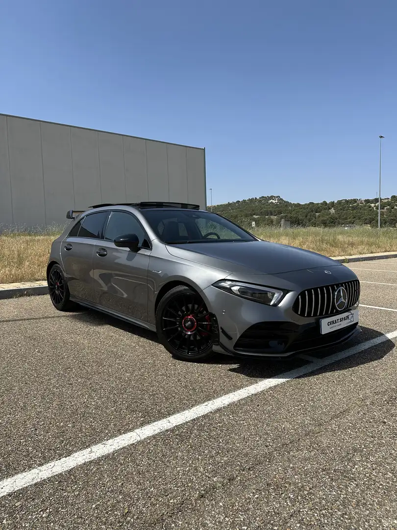 Mercedes-Benz A 200 7G-DCT Gris - 1