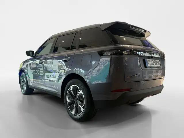 Jaecoo J5 view 4