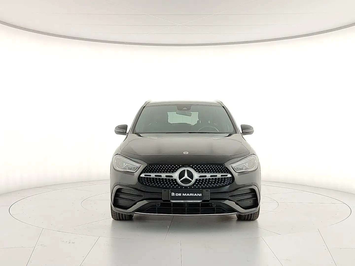 Mercedes-Benz GLA 180 GLA 180 d Premium auto Nero - 2