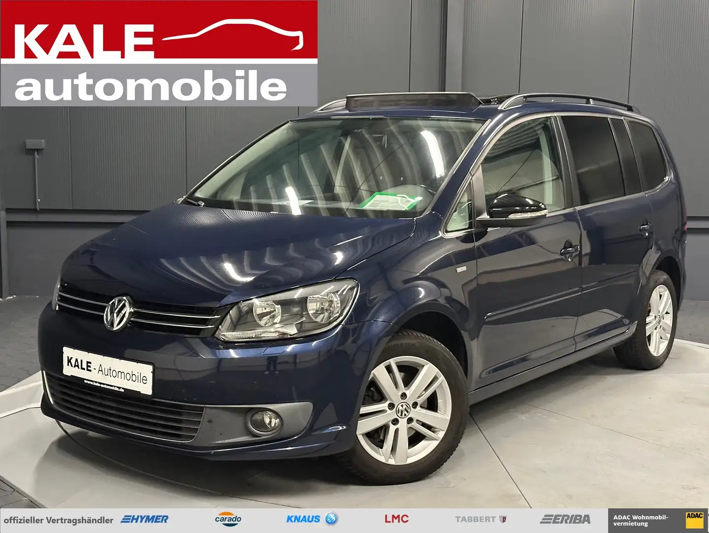 Volkswagen Touran 1.2 TSI Match *PANORAMA*NAVI*T-LEDER*2.HAND* Blau - 1