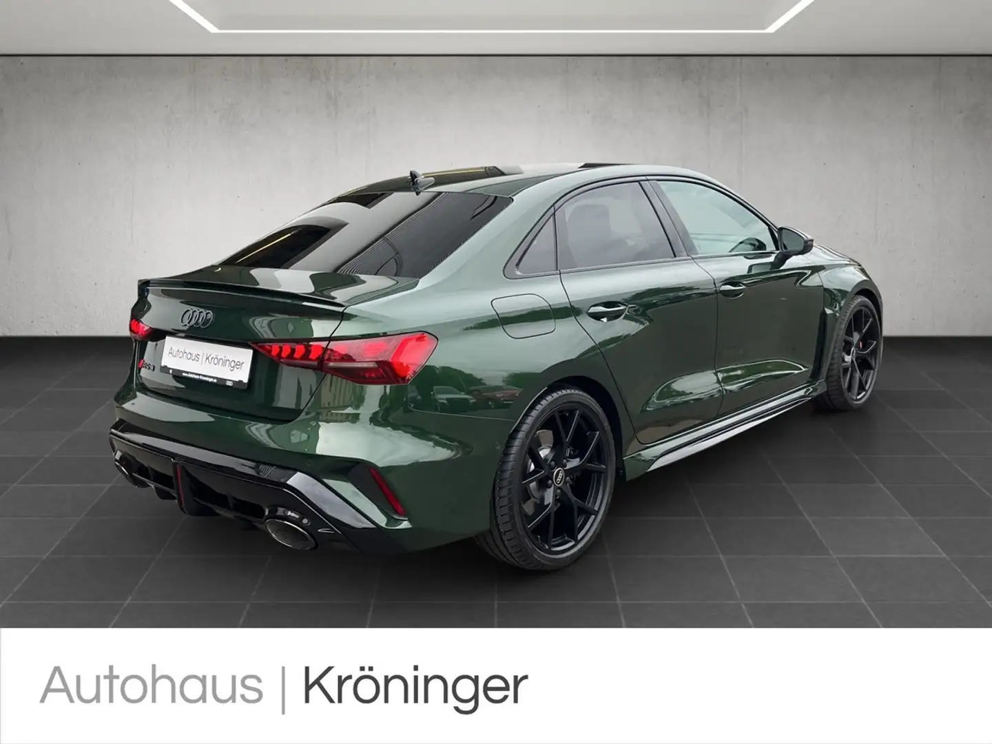 Audi RS3 RS 3 Limousine 2.5 TFSI quattro Navi Sonos Oak Grün - 2