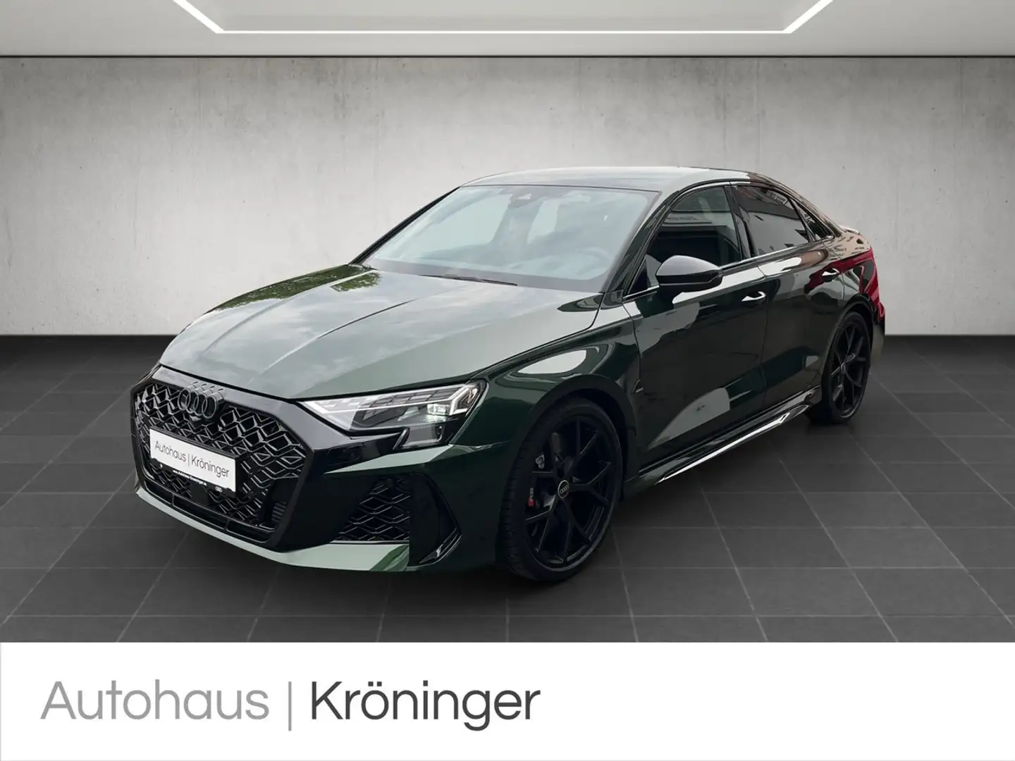 Audi RS3 RS 3 Limousine 2.5 TFSI quattro Navi Sonos Oak Grün - 1