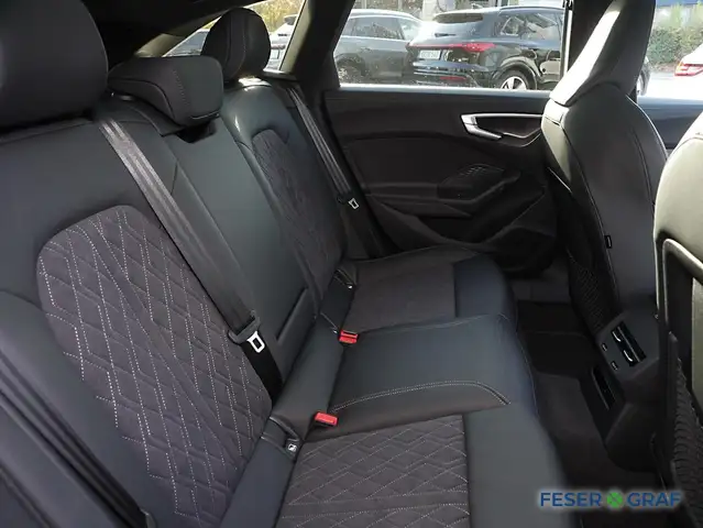 Audi A5 view 7