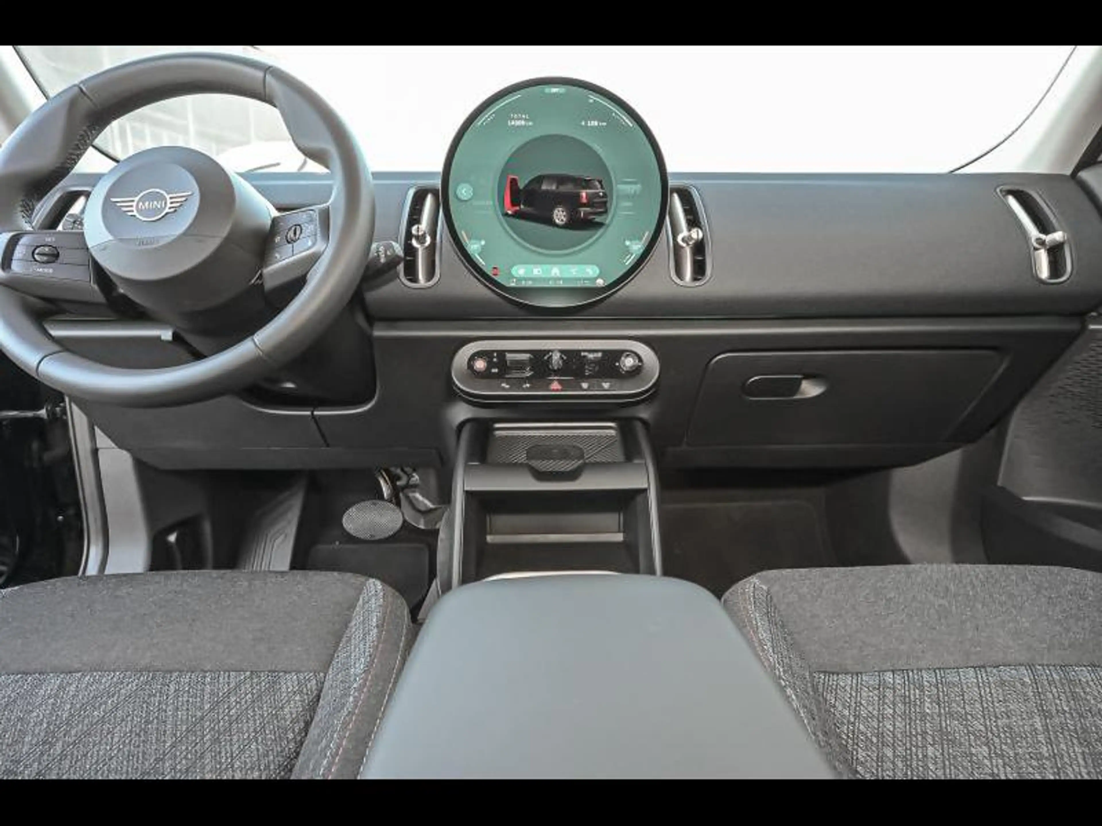 MINI Countryman E — photo 7