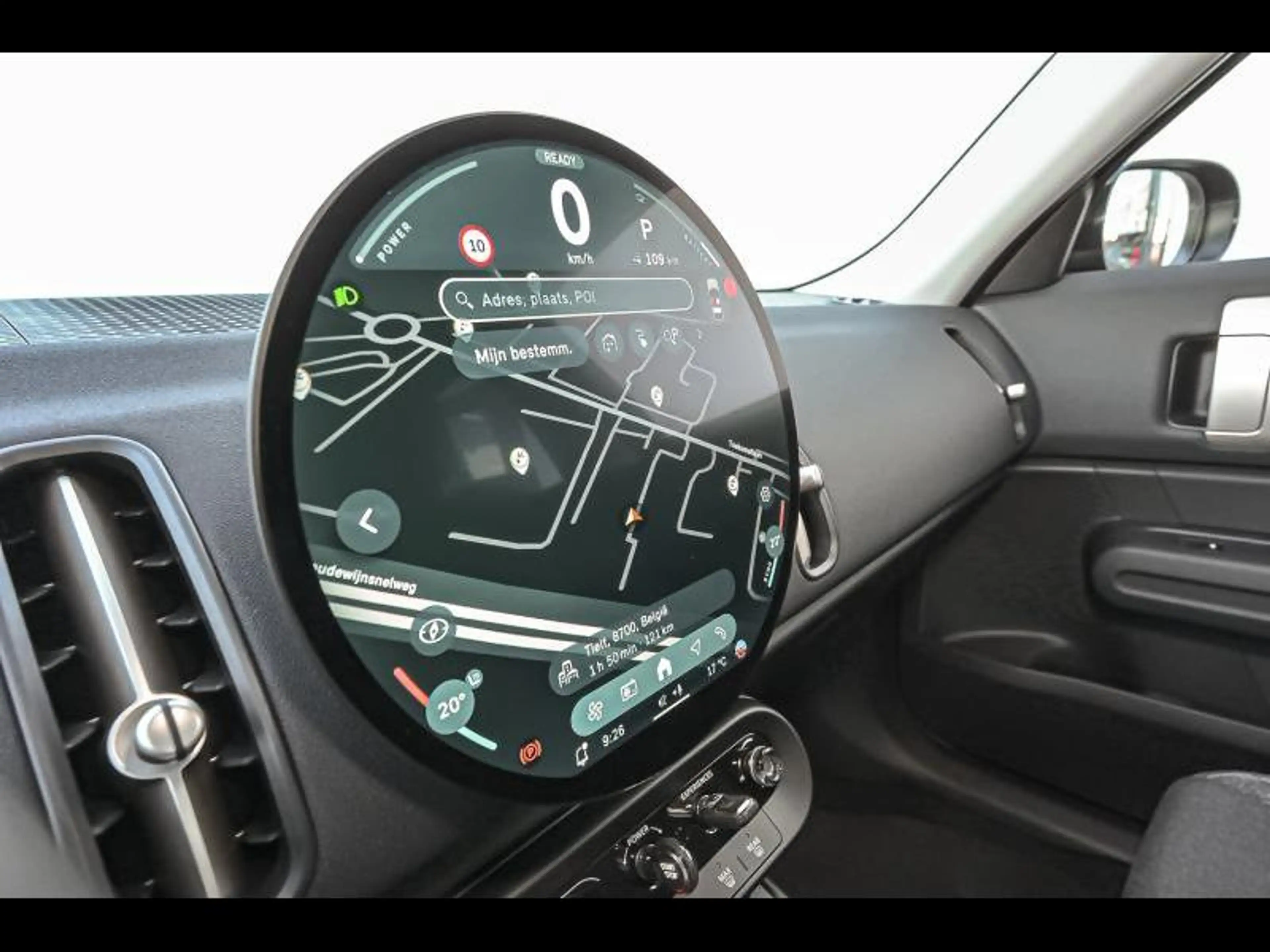 MINI Countryman E — photo 12