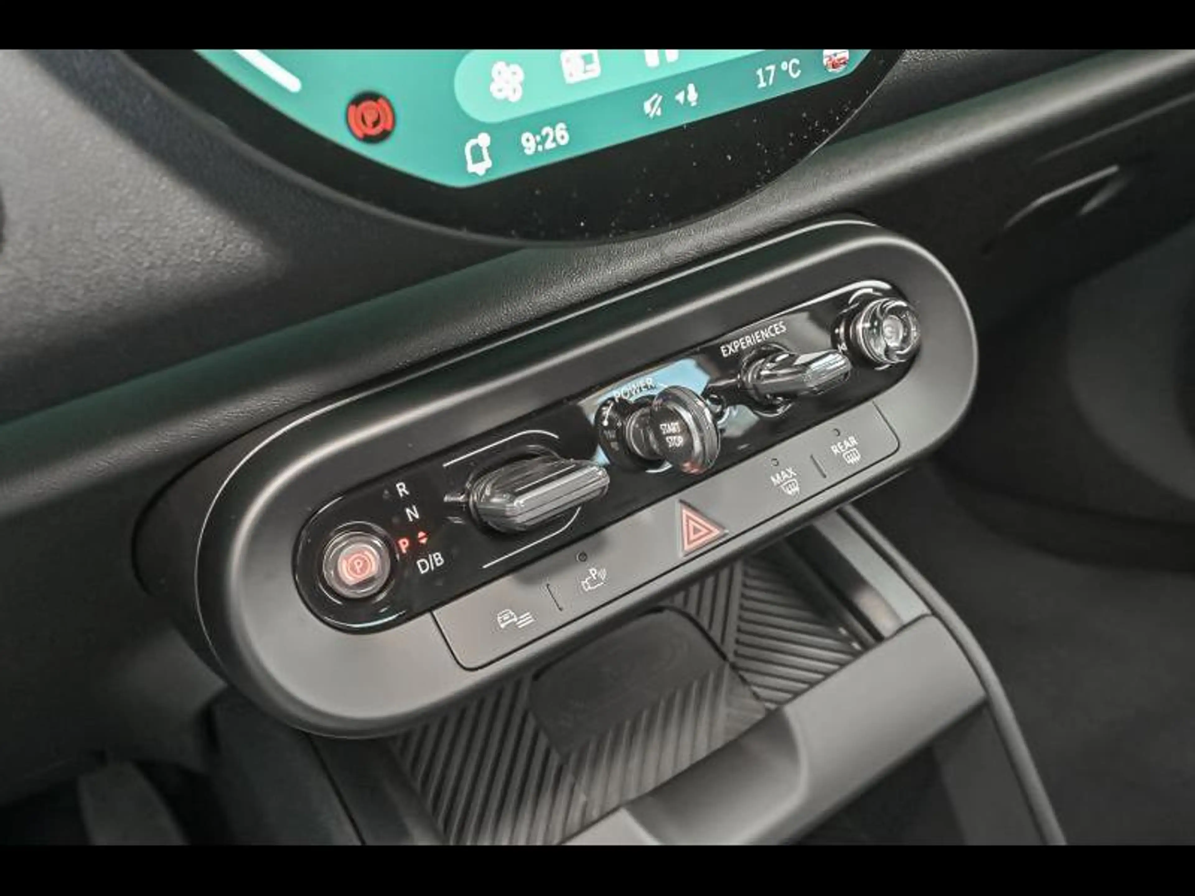 MINI Countryman E — photo 10
