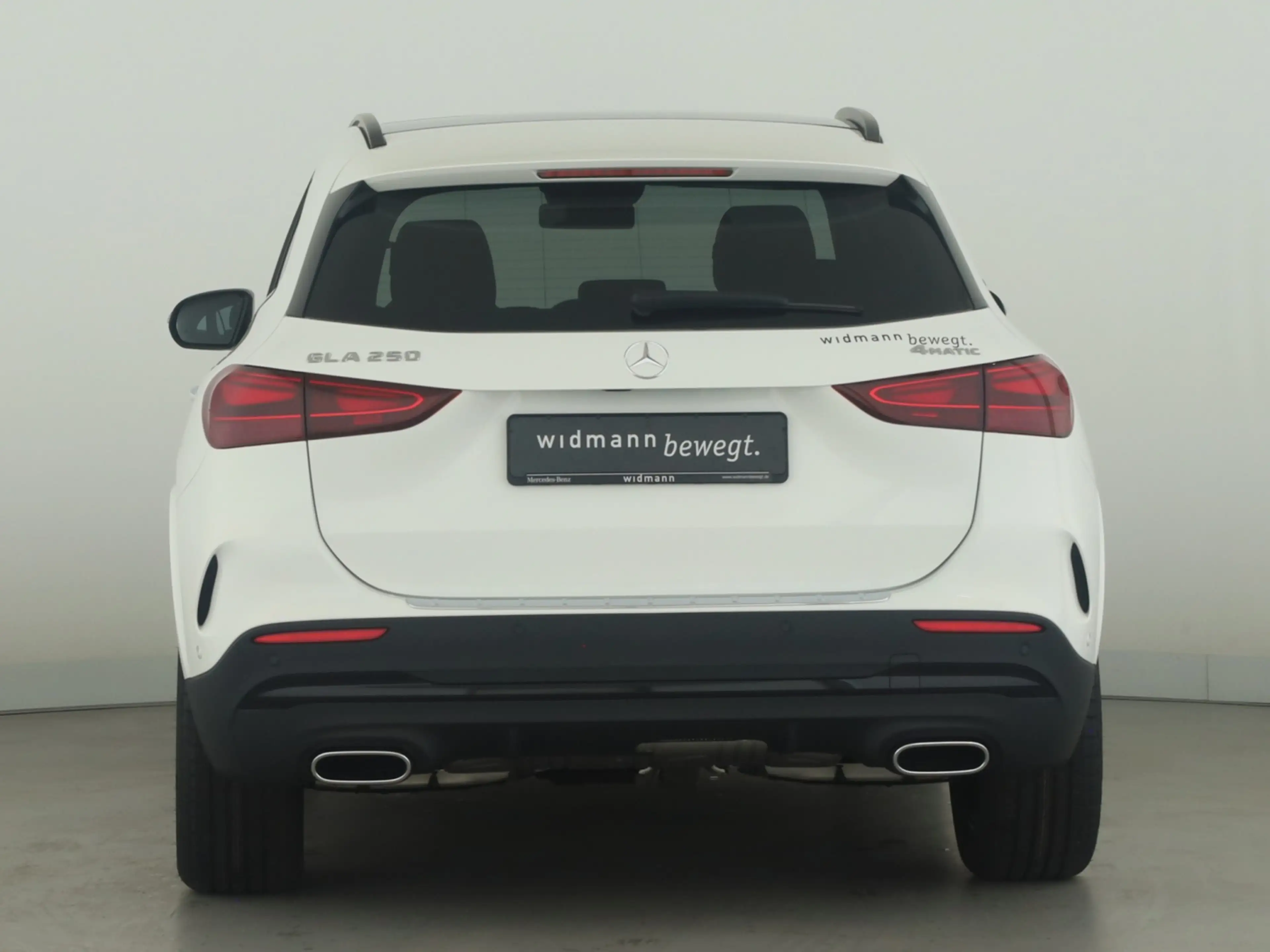 Mercedes-Benz GLA 250 4MATIC 360 ACC AHK AUT DynLicht HUD Kam. — photo 4