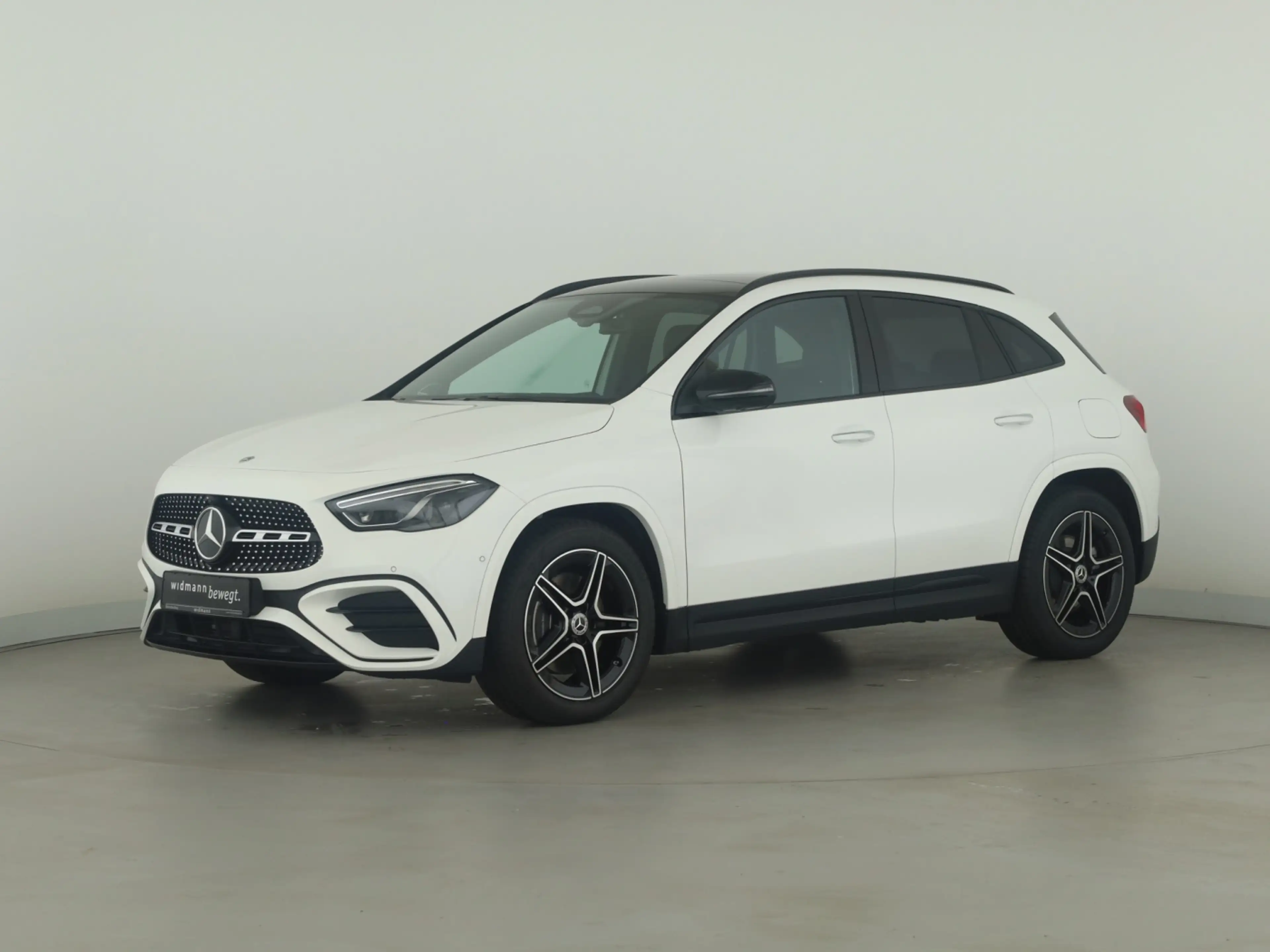 Mercedes-Benz GLA 250 4MATIC 360 ACC AHK AUT DynLicht HUD Kam. — photo 5