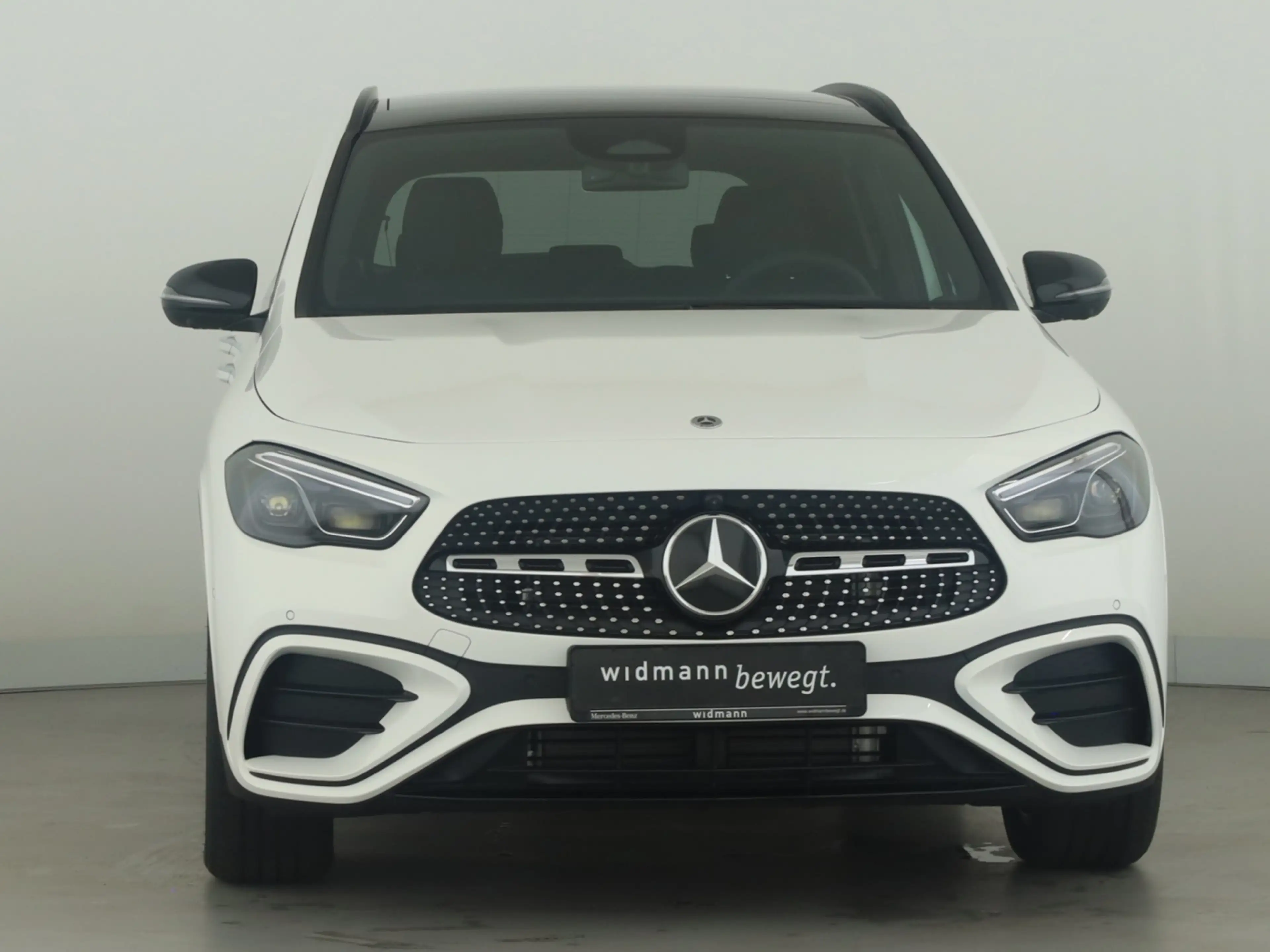 Mercedes-Benz GLA 250 4MATIC 360 ACC AHK AUT DynLicht HUD Kam. — photo 3