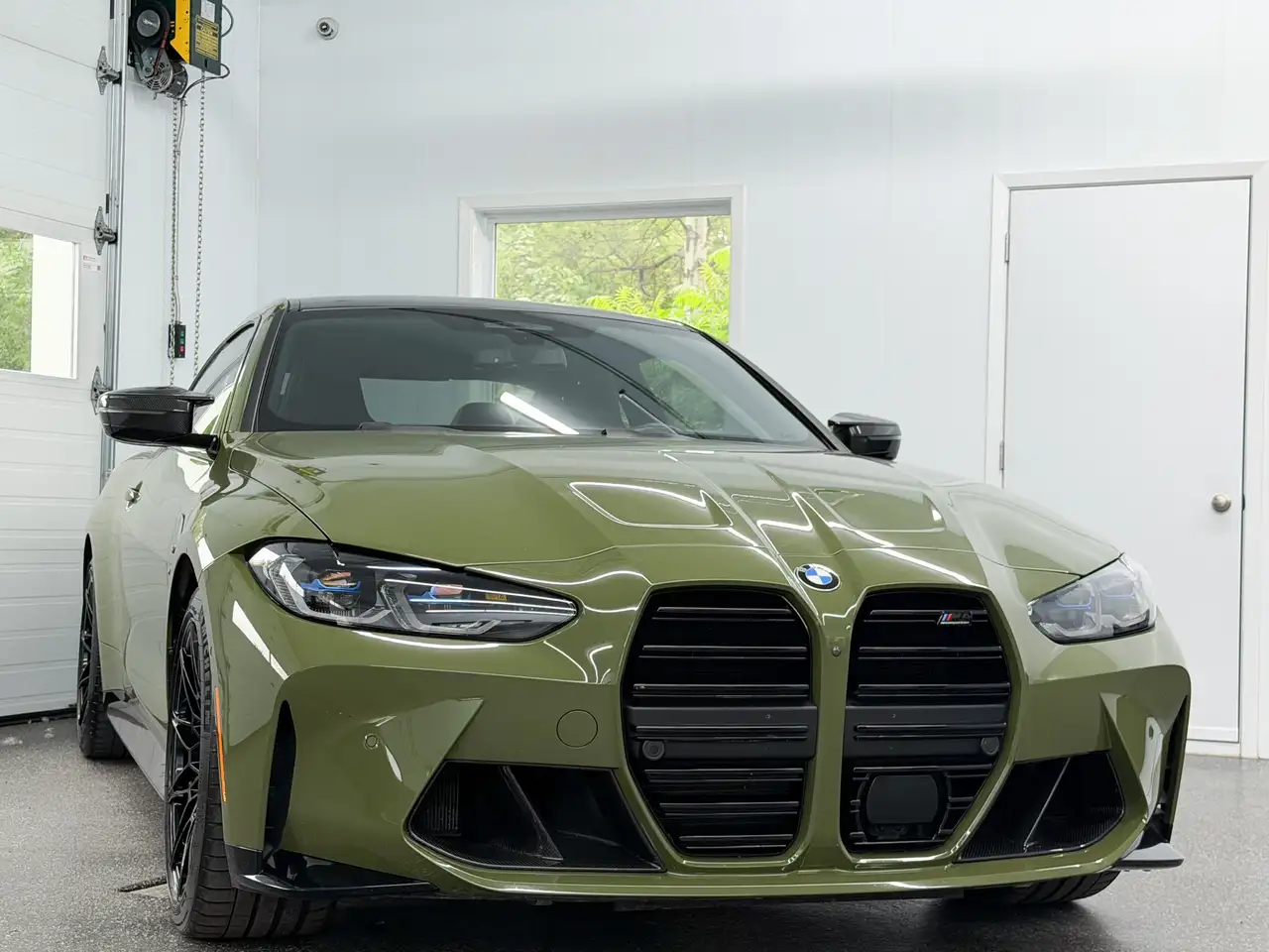 BMW M4 photo BMW M4
