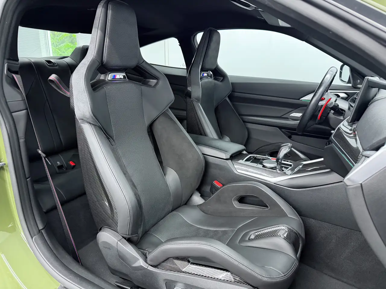 BMW M4 photo BMW M4