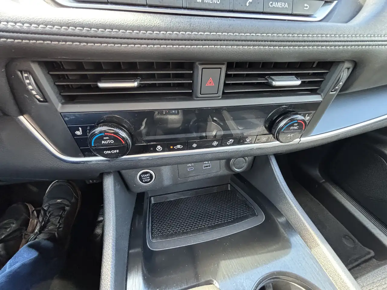 Nissan Rogue photo Nissan Rogue