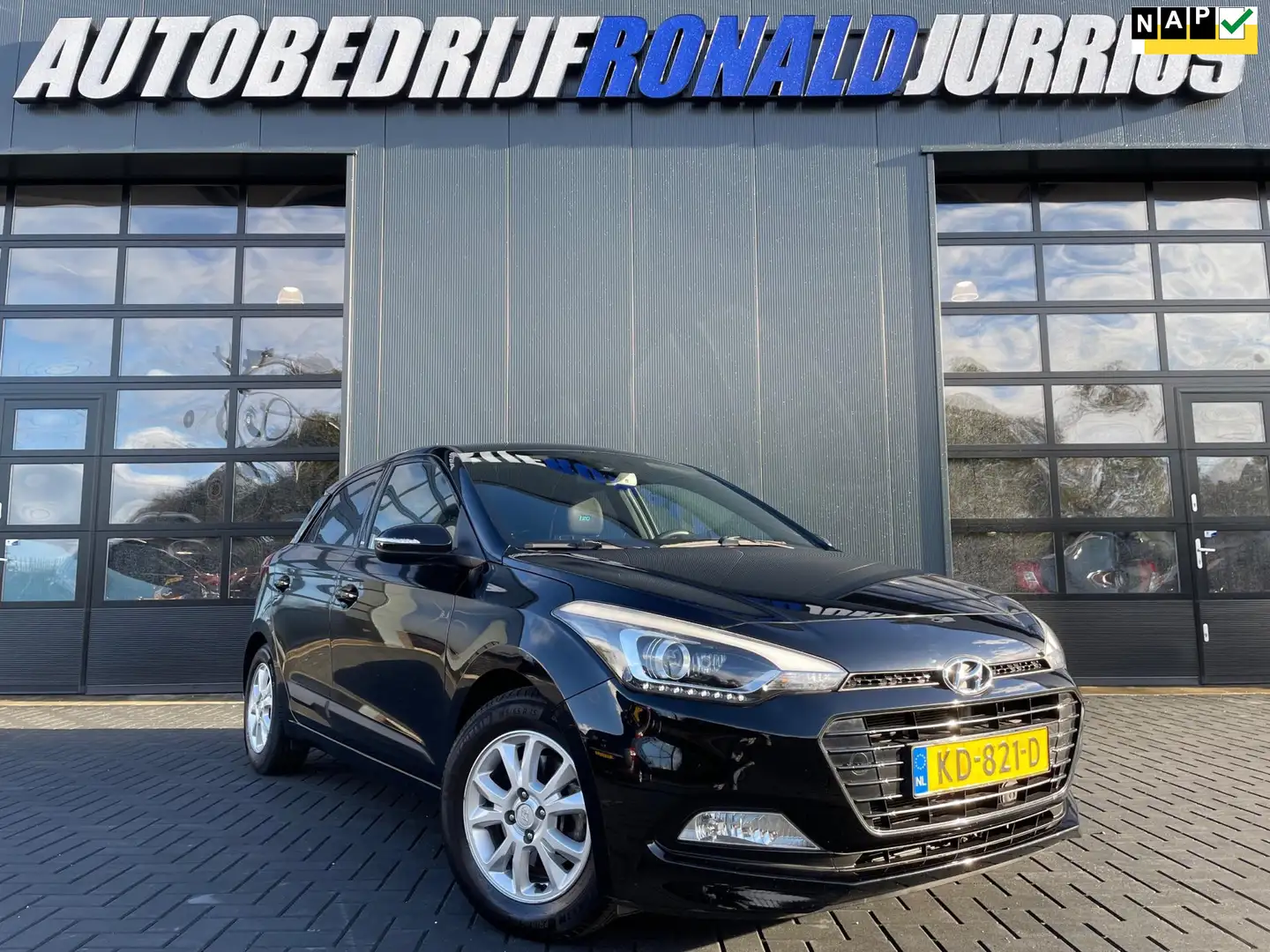 Hyundai i20 1.0 T-GDI Go! 2016 NL.Auto/Trekhaak/Camera/Cruise- Zwart - 1