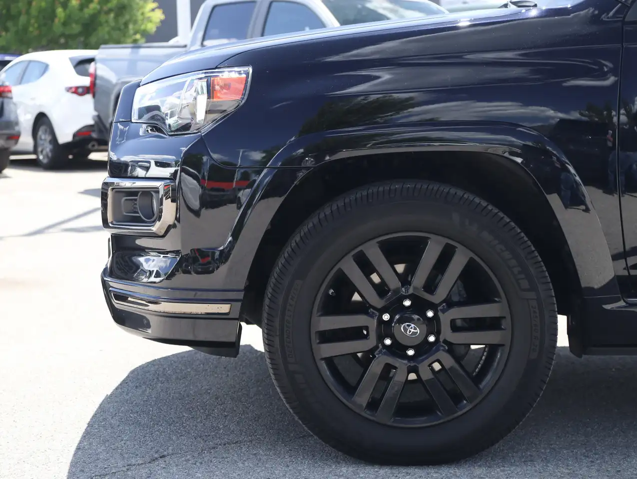 Toyota 4-Runner снимка Toyota 4-Runner
