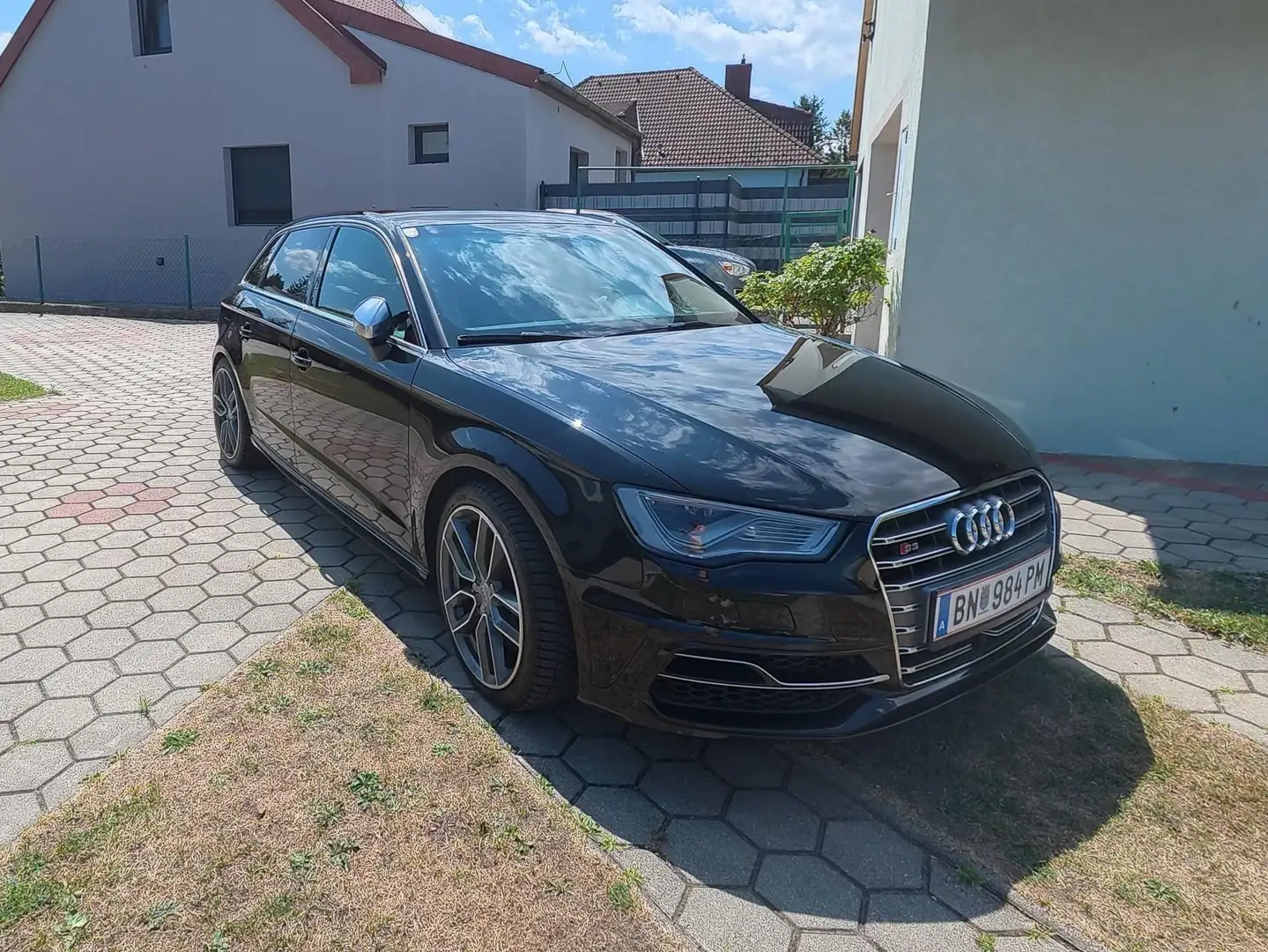 Audi S3 S3 SB 2,0 TFSI quattro S-tronic Schwarz - 1
